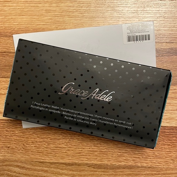 NIP Grace Adele Studded Zip Wallet in Metallic Champagne - Picture 4 of 4